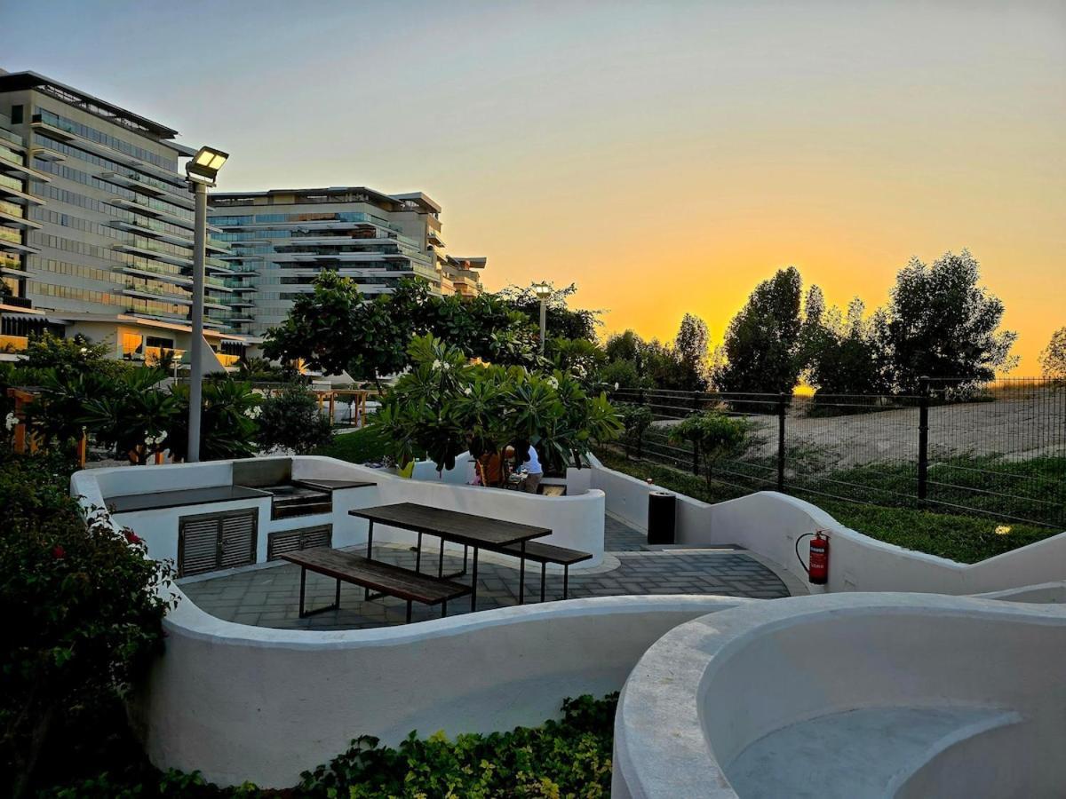 Meadows Living Mayan 1 - * Abu Dhabi